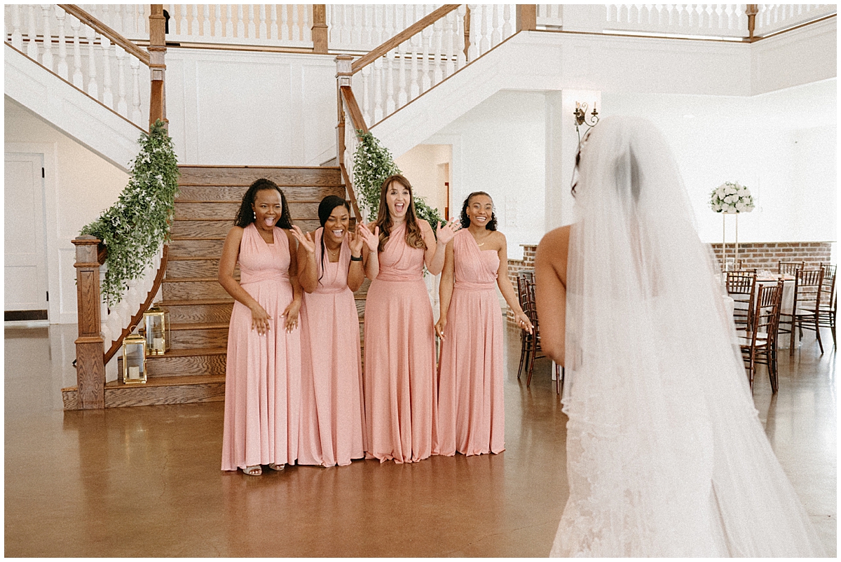 Patricia and brunos wedding in texas captured by Vanessa Martins Photos