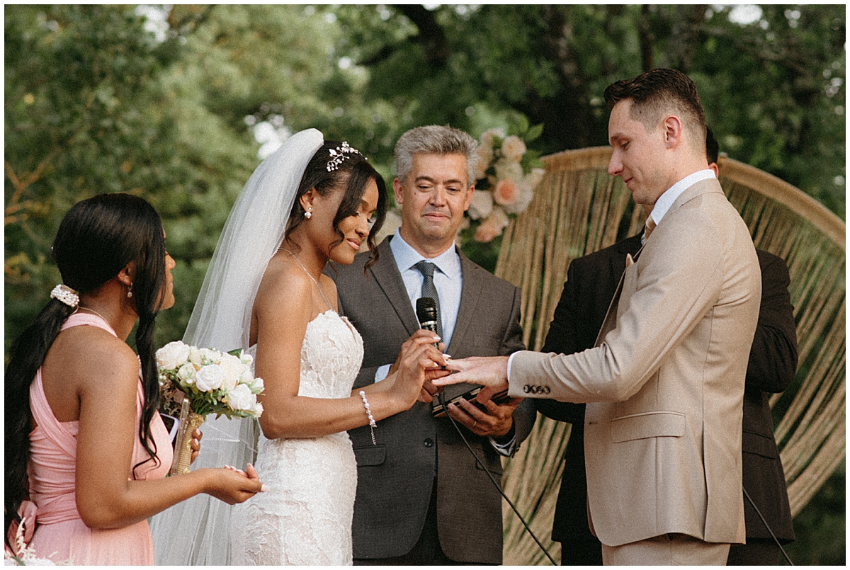 Patricia and brunos wedding in texas captured by Vanessa Martins Photos